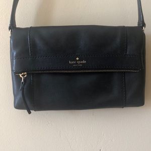 Black Kate Spade crossbody